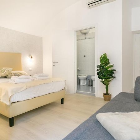 White Candia Guesthouse 로마 외부 사진