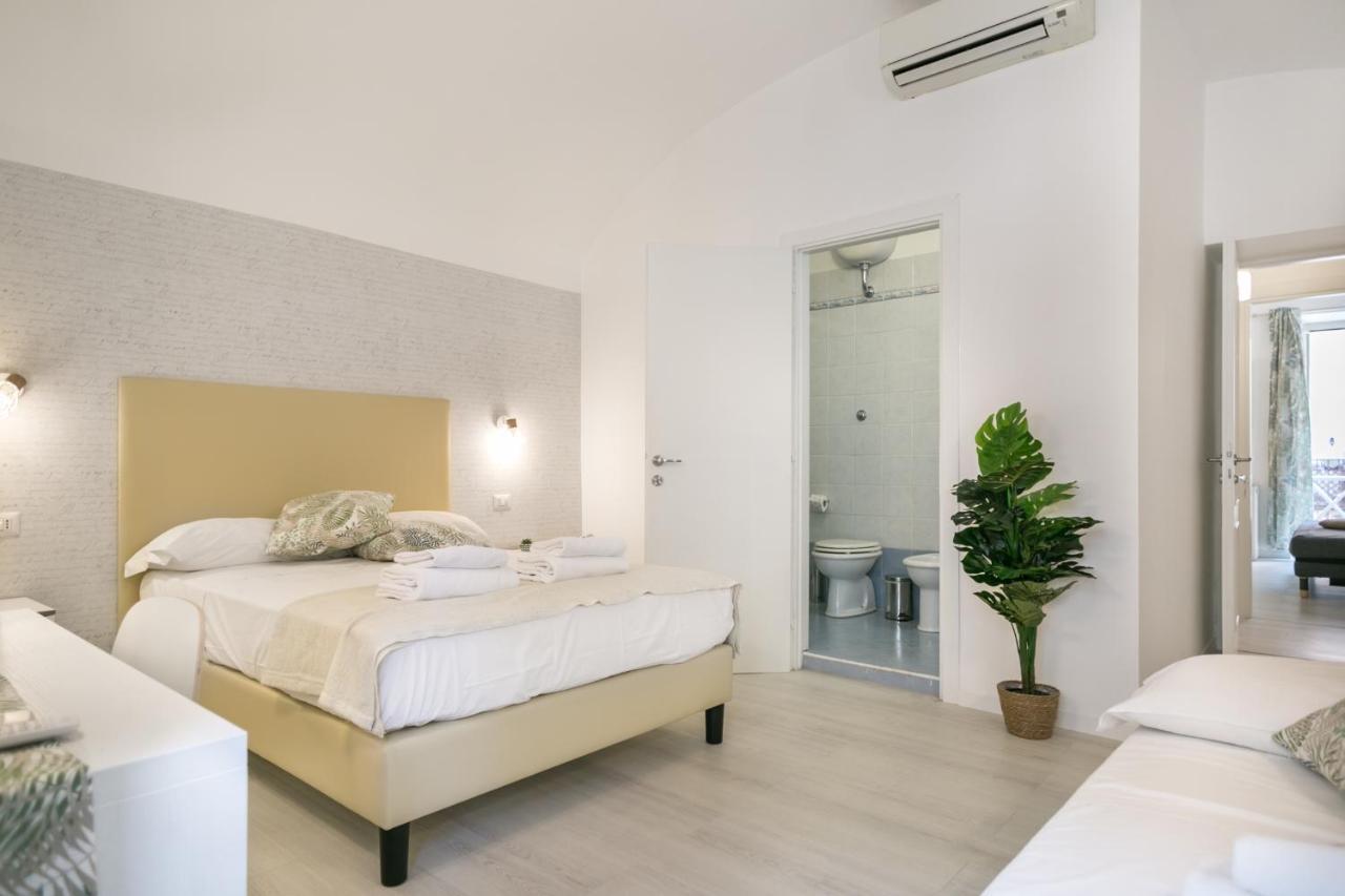 White Candia Guesthouse 로마 외부 사진