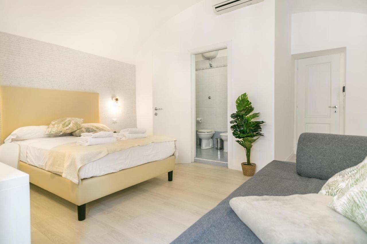 White Candia Guesthouse 로마 외부 사진